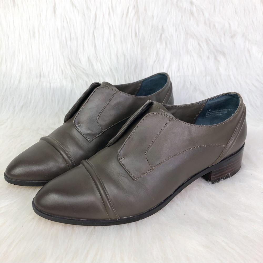 Halogen Daphne Oxford Cap Toe Loafer